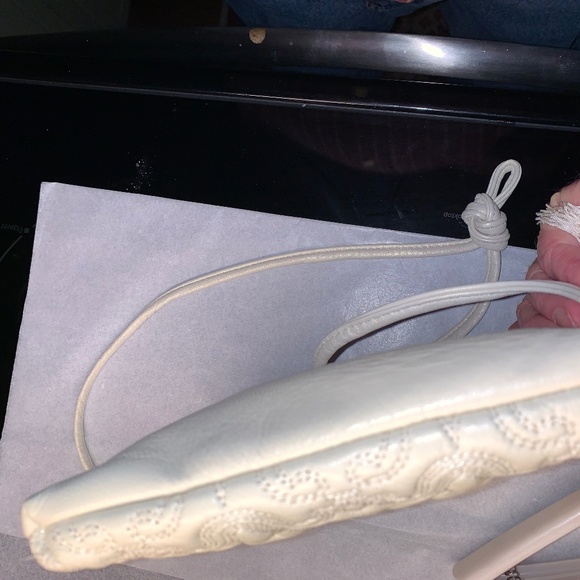 White bag with shoulder strap - Picture 7 of 7